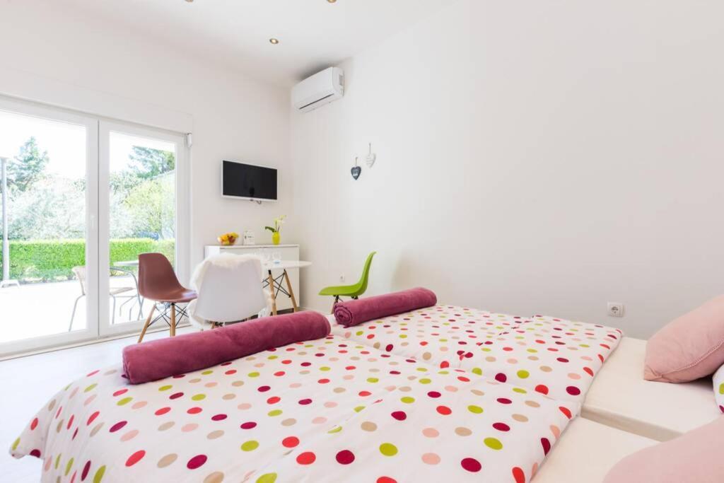 Candy Ap.-Near Center,Bus,Beach+Free Parking Place Задар Экстерьер фото