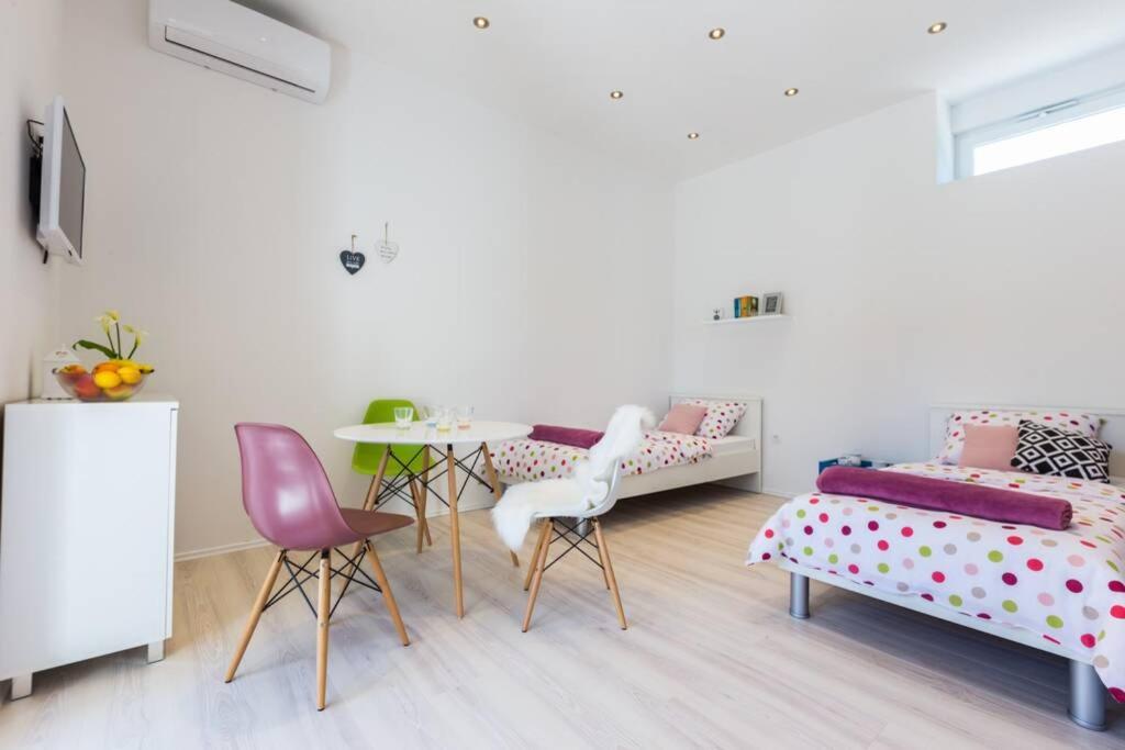 Candy Ap.-Near Center,Bus,Beach+Free Parking Place Задар Экстерьер фото